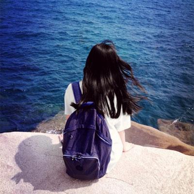 美丽的背影女生微信头像