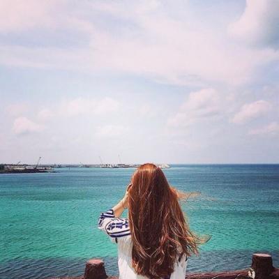 美丽的背影女生微信头像