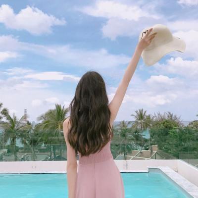 美丽的背影女生微信头像
