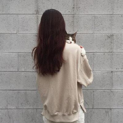 美丽的背影女生微信头像