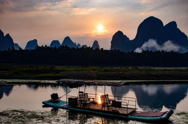 广西桂林兴坪山水风景图片