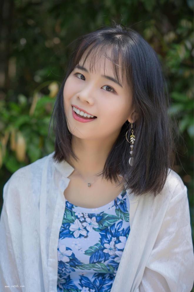 开心笑脸九连拍背景图 