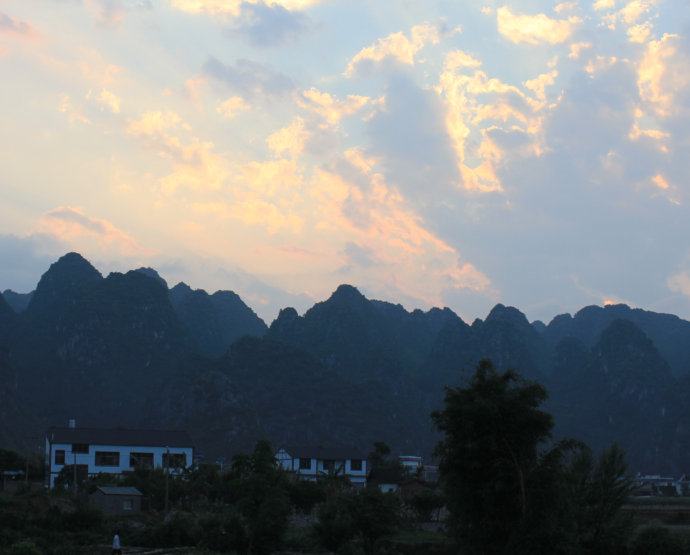 贵州万峰林风景区