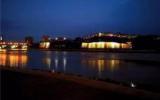 流光溢彩青衣江夜景图片